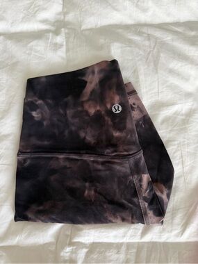 lululemon athletica Women's Tie-Dye Black and Brown Bike Shorts